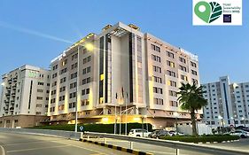 Golden Tulip Muscat 4*